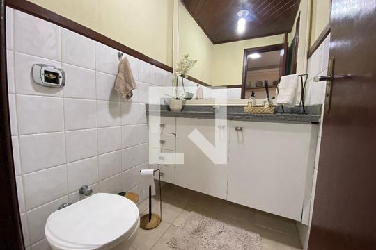 Lavabo de casa à venda com 5 quartos, 360m² em Jacarepaguá, Rio de Janeiro