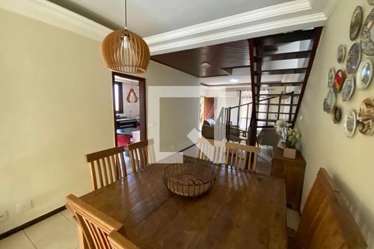 Sala de casa à venda com 5 quartos, 360m² em Jacarepaguá, Rio de Janeiro