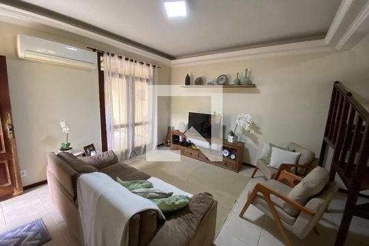 Casa à venda com 5 quartos, 360m² em Jacarepaguá, Rio de Janeiro