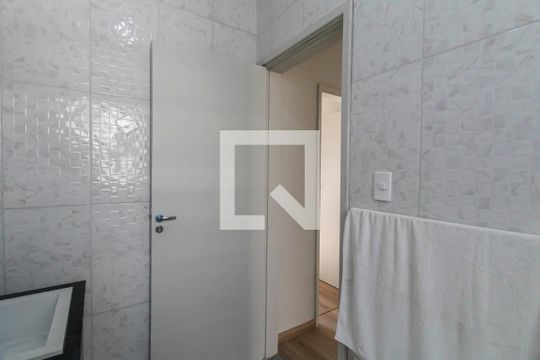 Banheiro Social de casa à venda com 4 quartos, 125m² em Vila Zelina, São Paulo