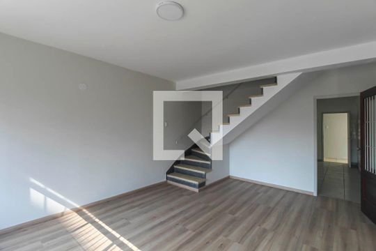 Sala de casa à venda com 4 quartos, 125m² em Vila Zelina, São Paulo