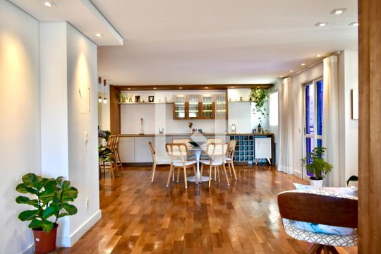 Sala de apartamento à venda com 3 quartos, 120m² em Chácara Inglesa, São Paulo