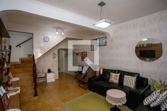 Sala de casa à venda com 4 quartos, 232m² em Taboão, Diadema