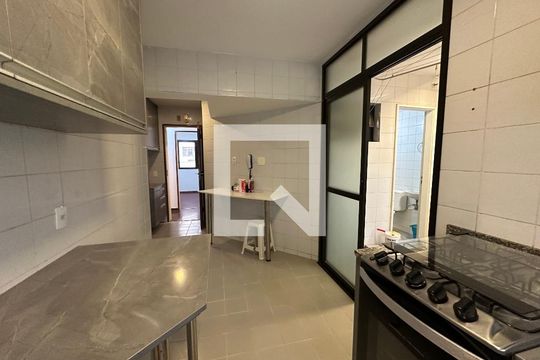 Cozinha de apartamento à venda com 3 quartos, 90m² em Alphaville, Barueri