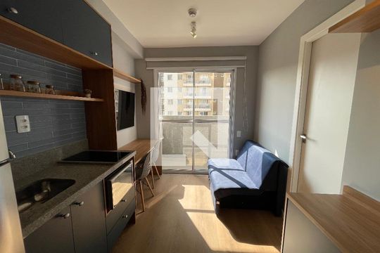 Apartamento para alugar com 1 quarto, 25m² em Vila Butantã, São Paulo