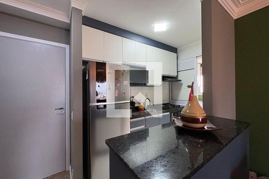 Cozinha de apartamento à venda com 3 quartos, 62m² em Vila Curuçá, Santo André