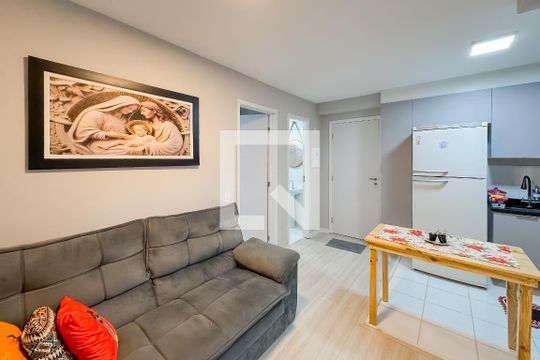 Sala de apartamento para alugar com 2 quartos, 35m² em Ipiranga, São Paulo
