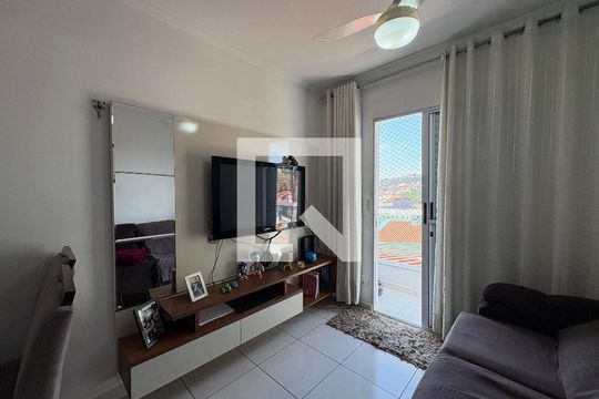 Sala de apartamento à venda com 2 quartos, 104m² em Jardim Silvana, Santo André