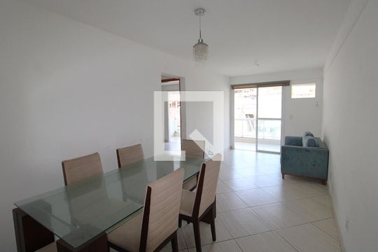 Apartamento para alugar com 2 quartos, 77m² em Vila Valqueire, Rio de Janeiro