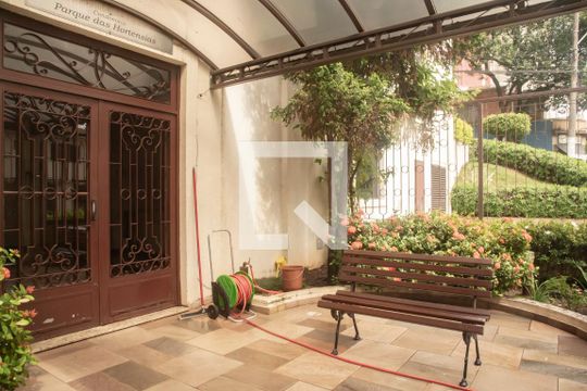 Hall de entrada de apartamento à venda com 2 quartos, 68m² em Vila da Saúde, São Paulo