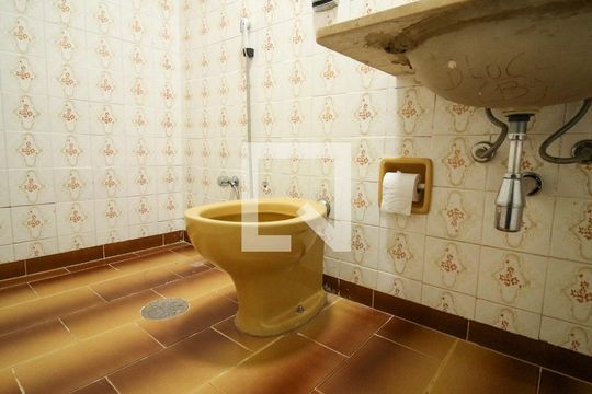 Banheiro de apartamento para alugar com 3 quartos, 100m² em Vila Celeste, São Paulo