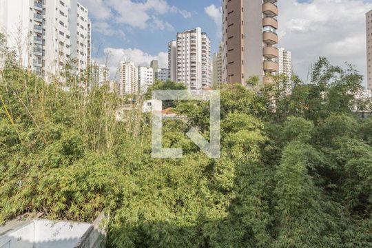 Vista do Quarto 2 de casa à venda com 3 quartos, 208m² em Vila da Saúde, São Paulo