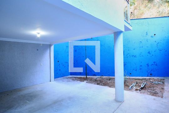 Área de Serviço de casa à venda com 3 quartos, 185m² em Nova Floresta, Belo Horizonte