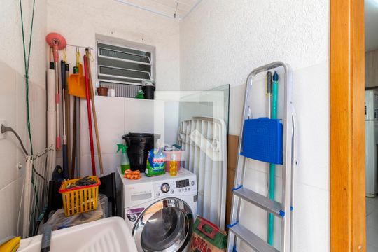 Área de Serviço de casa de condomínio à venda com 3 quartos, 98m² em Vila Prado, São Paulo