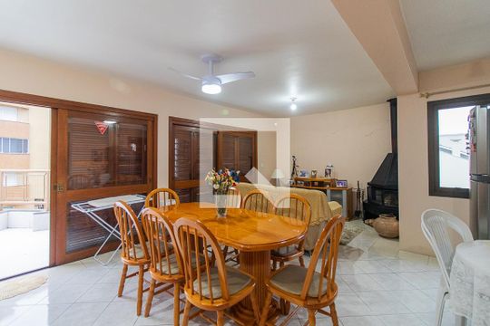Sala 2 de apartamento à venda com 3 quartos, 235m² em Santo Antônio, Porto Alegre