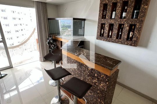 Sala de apartamento à venda com 2 quartos, 103m² em Água Branca, São Paulo