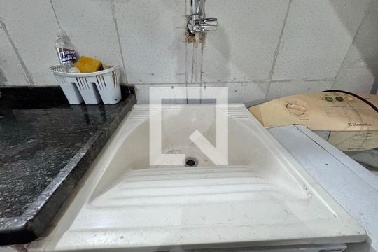 Área de Serviço de casa à venda com 4 quartos, 215m² em Vargem Pequena, Rio de Janeiro
