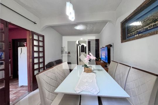 Sala de casa à venda com 4 quartos, 215m² em Vargem Pequena, Rio de Janeiro