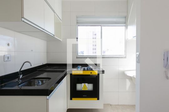 Cozinha - Armários de apartamento para alugar com 2 quartos, 49m² em Cidade Líder, São Paulo