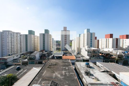 Vista da Varanda de apartamento para alugar com 2 quartos, 49m² em Cidade Líder, São Paulo