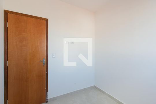 Quarto 2 de apartamento para alugar com 2 quartos, 49m² em Cidade Líder, São Paulo