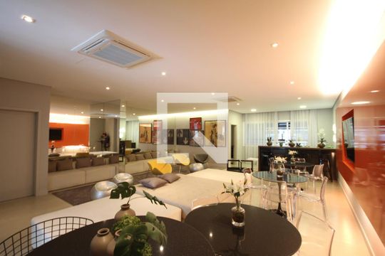 Área comum de kitnet/studio para alugar com 1 quarto, 25m² em Sé, São Paulo