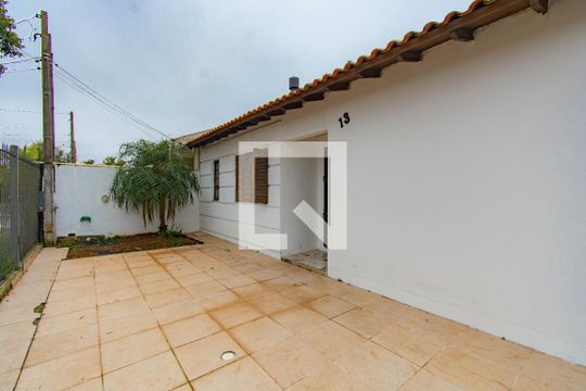 Área comum de casa à venda com 2 quartos, 100m² em Olaria, Canoas