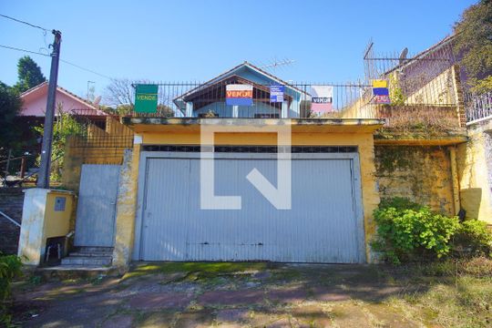 Fachada de casa à venda com 3 quartos, 150m² em Operário, Novo Hamburgo