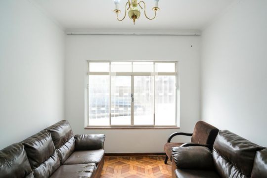 Sala de casa para alugar com 3 quartos, 111m² em Nova Gerti, São Caetano do Sul