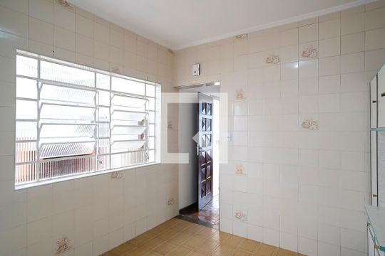 Cozinha de casa para alugar com 3 quartos, 111m² em Nova Gerti, São Caetano do Sul