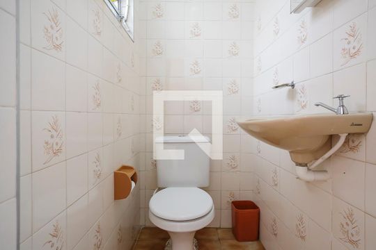 Lavabo da Sala de casa para alugar com 3 quartos, 111m² em Nova Gerti, São Caetano do Sul