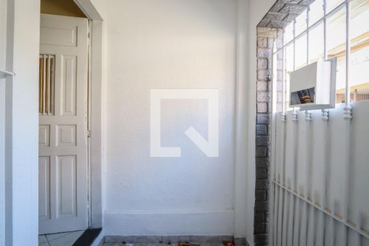 Casa - 2 entrada de casa à venda com 5 quartos, 220m² em Jardim Miriam, São Paulo