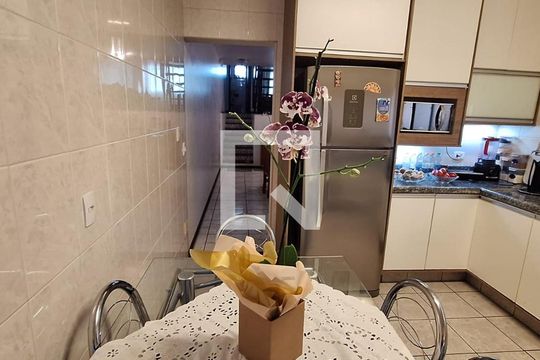 Cozinha de casa à venda com 4 quartos, 282m² em Parque das Nações, Santo André