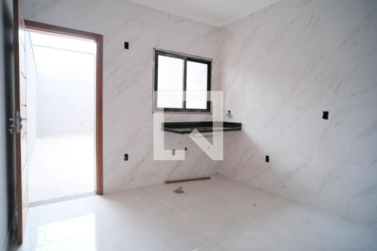 Cozinha de casa à venda com 2 quartos, 79m² em Vila Uniao (zona Leste), São Paulo