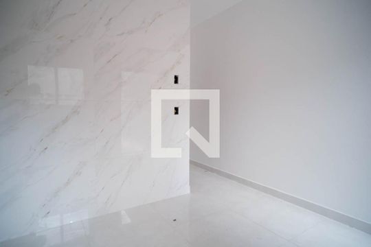 Cozinha de casa à venda com 2 quartos, 79m² em Vila Uniao (zona Leste), São Paulo
