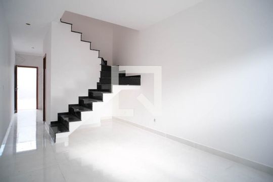 Casa à venda com 2 quartos, 79m² em Vila Uniao (zona Leste), São Paulo