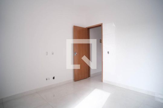 Suíte 1 de casa à venda com 2 quartos, 79m² em Vila Uniao (zona Leste), São Paulo