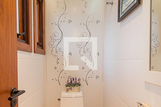Lavabo de casa de condomínio à venda com 3 quartos, 382m² em Cristal, Porto Alegre