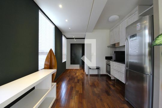 Cozinha de apartamento à venda com 1 quarto, 109m² em Vila Nova Conceição, São Paulo
