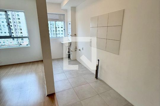 Cozinha de apartamento para alugar com 2 quartos, 50m² em Morro Santana, Porto Alegre