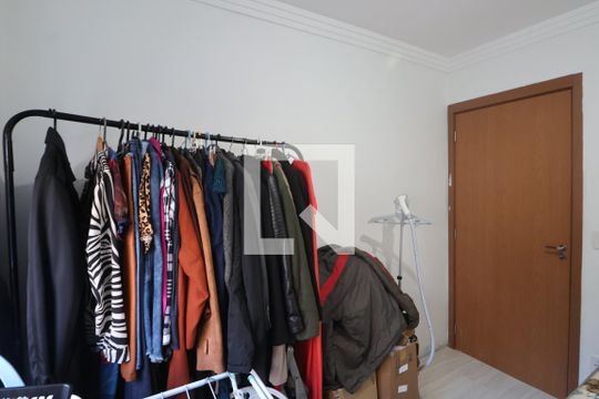 Quarto 1 de apartamento à venda com 2 quartos, 50m² em Olaria, Canoas