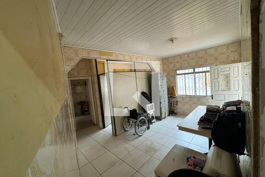 Casa à venda com 4 quartos, 400m² em Santa Terezinha, Santo André