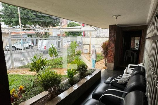 Casa à venda com 4 quartos, 400m² em Santa Terezinha, Santo André
