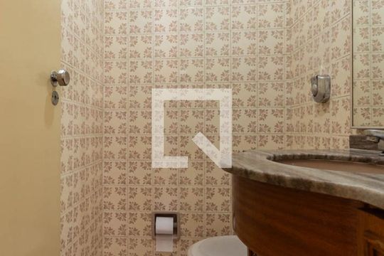 Lavabo de apartamento à venda com 4 quartos, 120m² em Tijuca, Rio de Janeiro