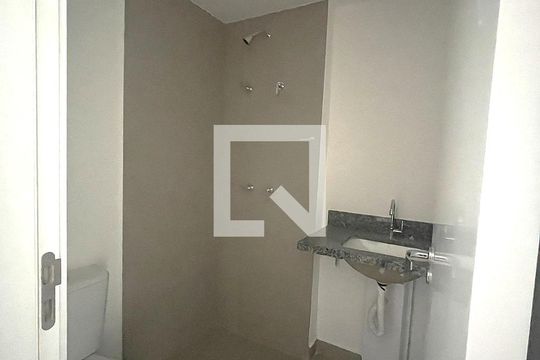 Banheiro de apartamento à venda com 1 quarto, 31m² em Vila Mariana, São Paulo