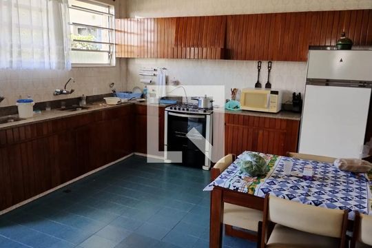 Casa à venda com 5 quartos, 519m² em Barra da Tijuca, Rio de Janeiro