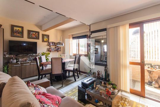 Casa de Condomínio à venda com 3 quartos, 197m² em Tristeza, Porto Alegre