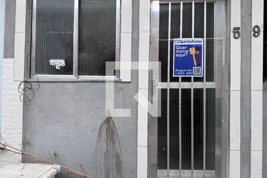 Plaquinha Quinto Andar de casa à venda com 1 quarto, 30m² em Vargem Grande, Rio de Janeiro
