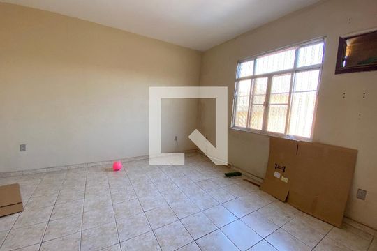 Quarto de apartamento para alugar com 2 quartos, 170m² em Pilares, Rio de Janeiro