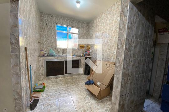 Cozinha de apartamento para alugar com 2 quartos, 170m² em Pilares, Rio de Janeiro